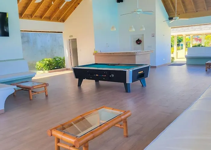 Coastal Haven: Your Tropical Oasis Ocho Ríos