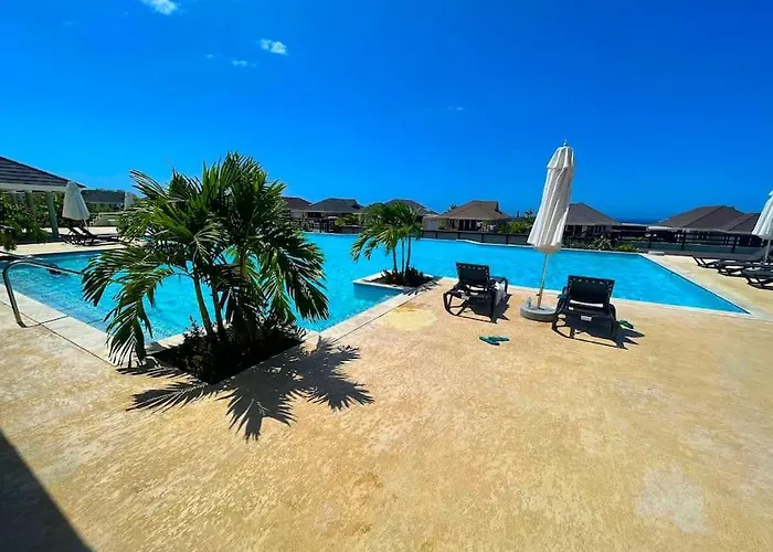 Villa Coastal Haven: Your Tropical Oasis Ocho Ríos